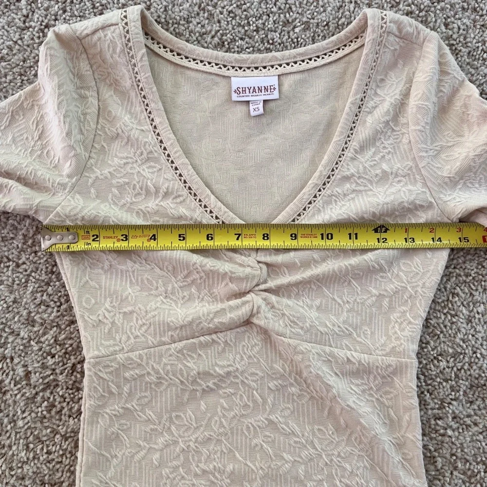 Shyanne Top XS Cream Textured Knit Bell Sleeve Boho Western Festival Romantic - Picture 4 of 8